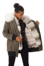 Khaki parka with fox fur - Image n°7