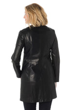 Thin and light coat in black lambskin - Image n°7