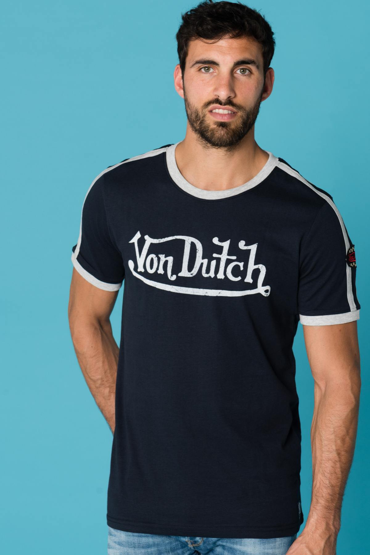 Black short-sleeved t-shirt - Image n°1
