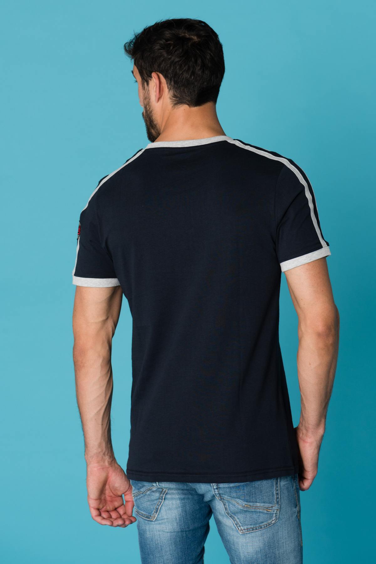 Black short-sleeved t-shirt - Image n°3