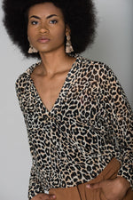 Long-sleeved leopard print blouse - Image n°4