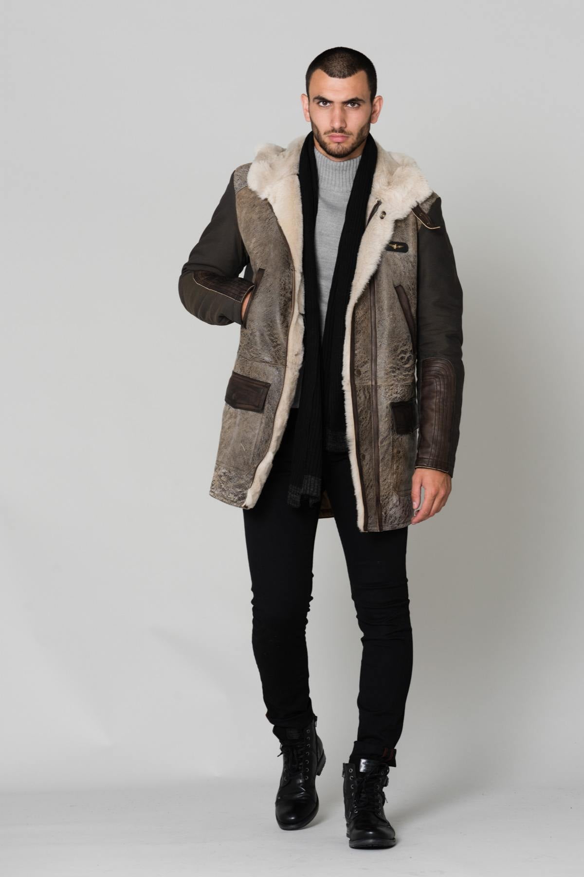 Sheepskin and textile parka - Image n°1