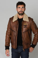 Brown military aviator with woolen collar - Image n°1