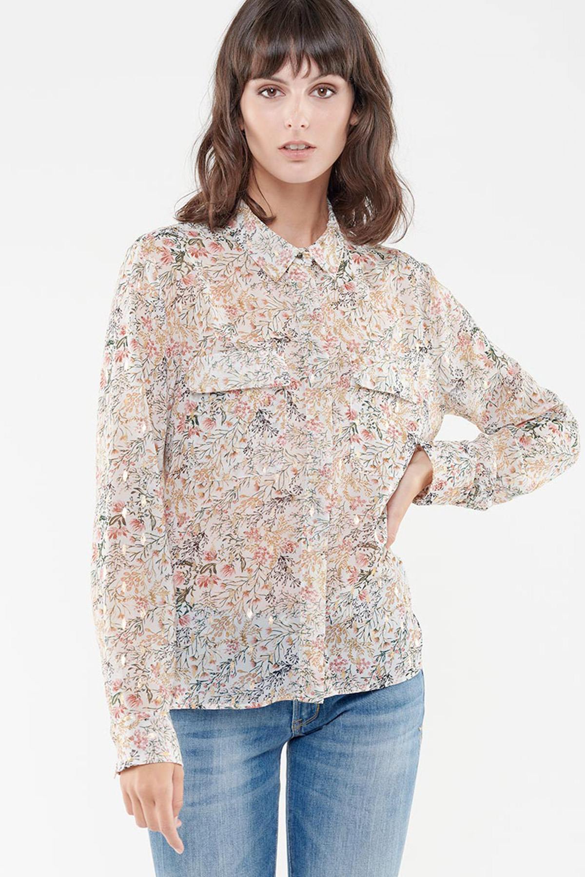 Women's light floral shirt - Image n°1