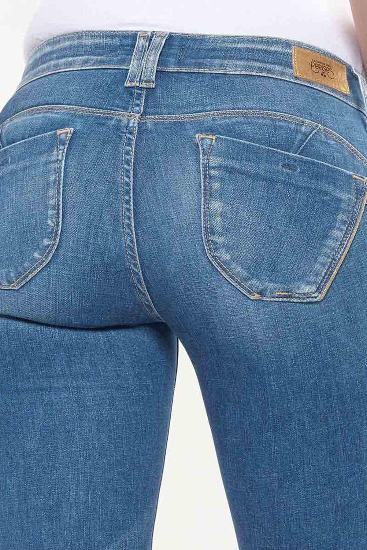 Women's fitted jeans with push-up effect - Image n°2