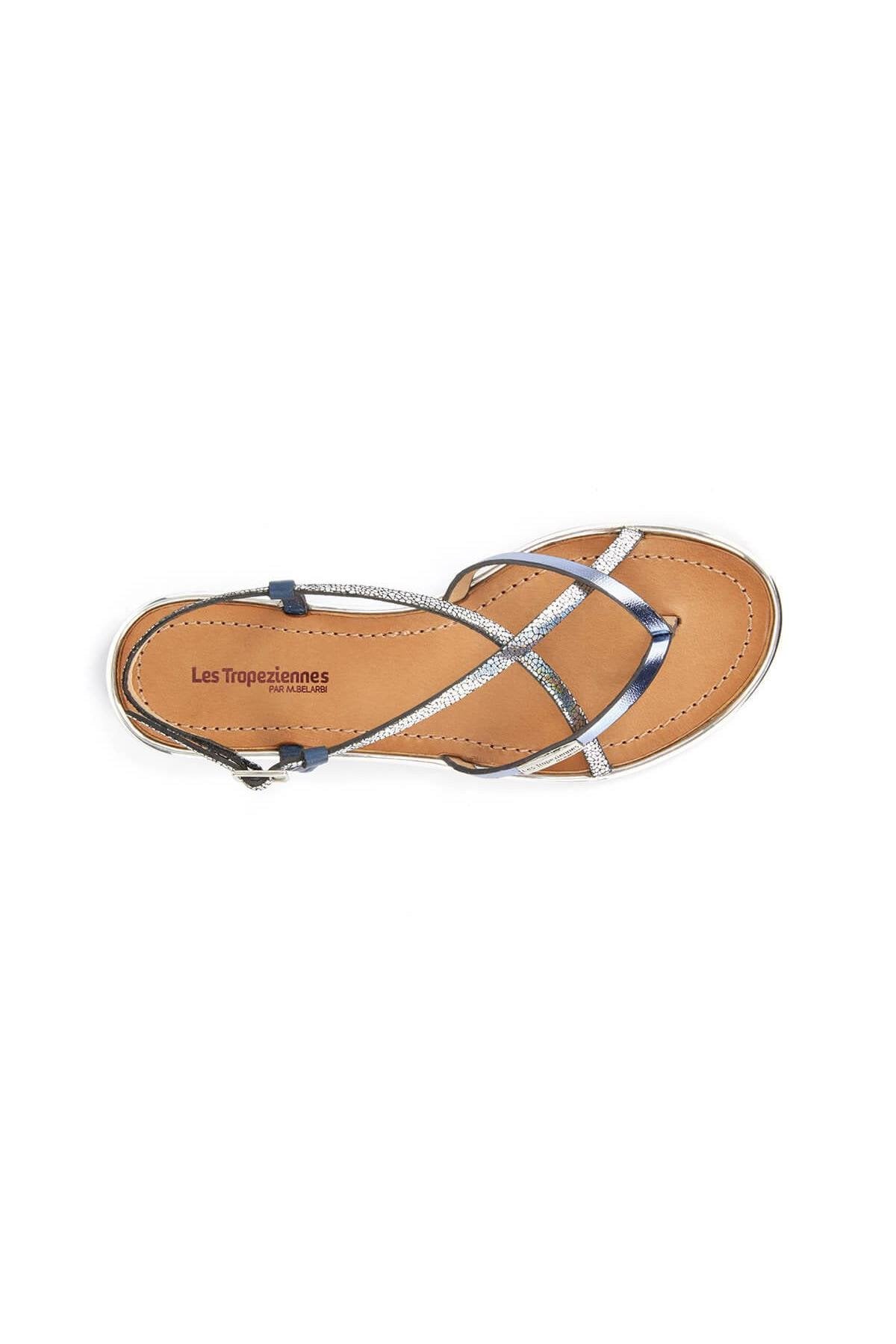 Chic and casual leather sandals - Image n°3