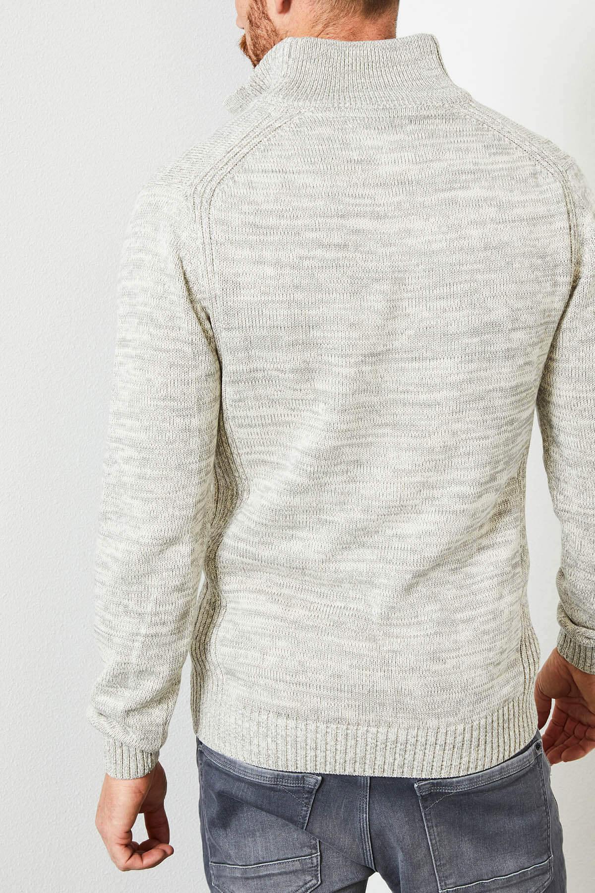 Knit sweater with high collar - Image n°3