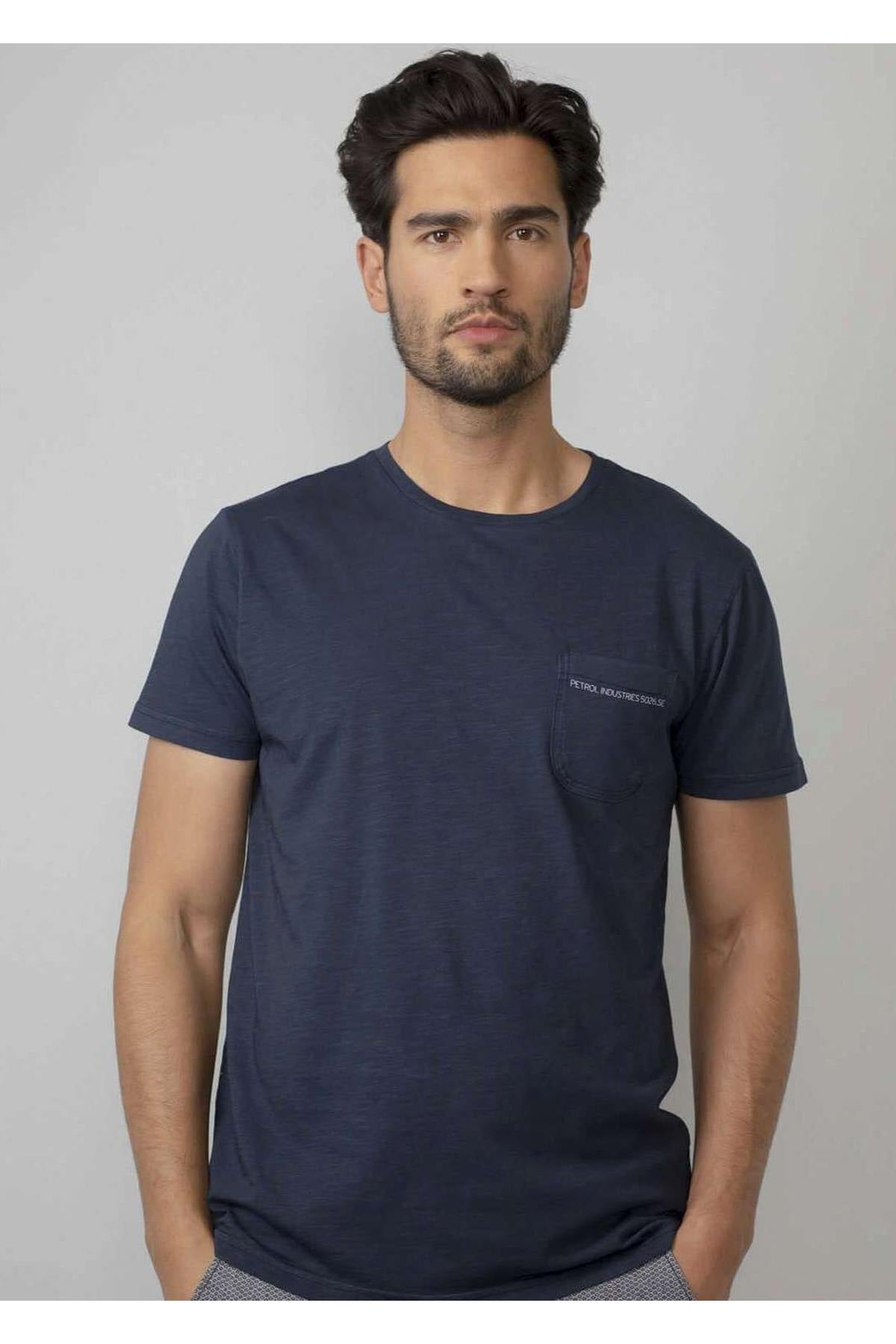 Plain dark blue t-shirt with chest pocket - Image n°1