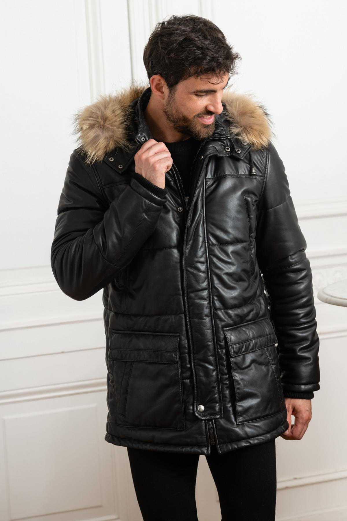 Black lambskin down jacket with fur collar - Image n°6