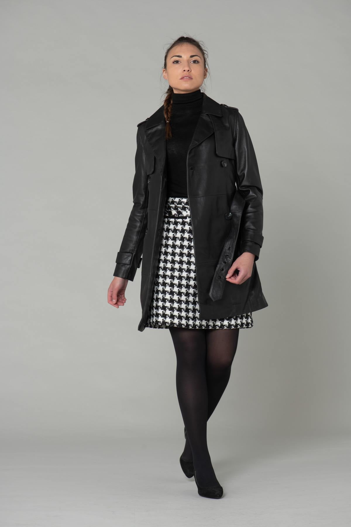 Long black leather trench jacket - Image n°7