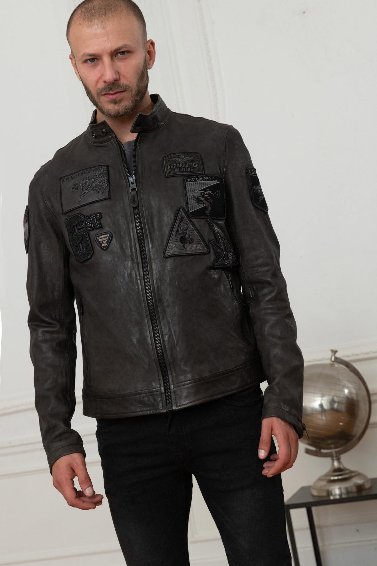 Patched military leather jacket - Image n°3