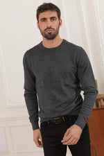 Dark gray round neck sweater - Image n°3