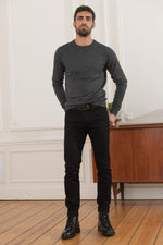 Dark gray round neck sweater - Image n°2
