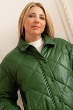 Oakwood's emerald jacket in quilted sheepskin with a shirt collar. - Image n°3