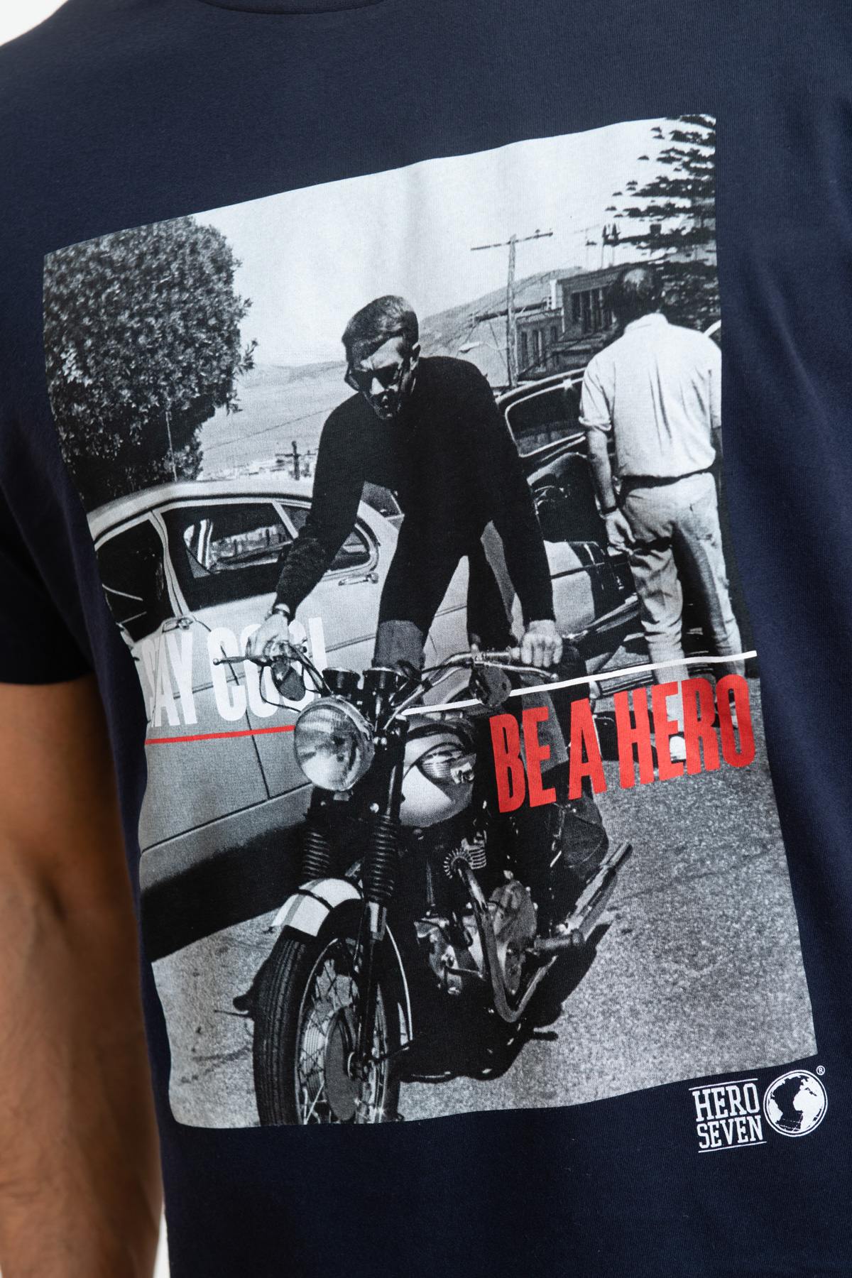 Dark Blue Steve McQueen T-Shirt - Image n°4