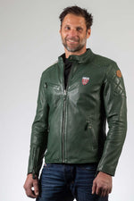 Sheepskin leather jacket in deep green. Biker collar, all-season fit. - Image n°1