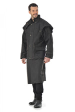 Buffalo leather coat, French-made, with detachable cape and ample cut. - Image n°5