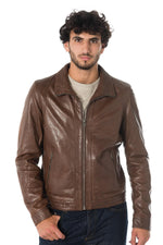 Daytona's bison lambskin jacket, straight-cut for timeless elegance. - Image n°4
