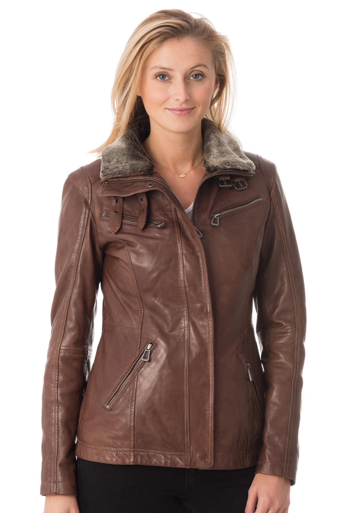 Aged brown sheepskin aviator jacket with detachable fur collar. - Image n°4