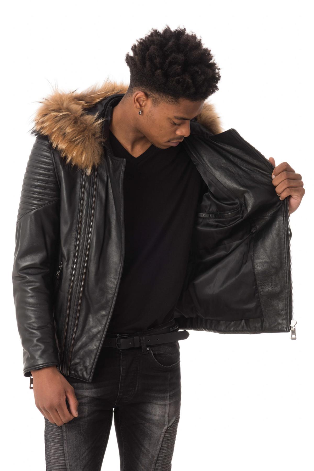 Lambskin jacket with fur hood and quilted shoulders by Giovanni. - Image n°4