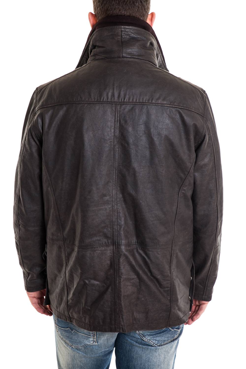 Aged buffalo leather overshirt with detachable layers for rugged wear. - Image n°4