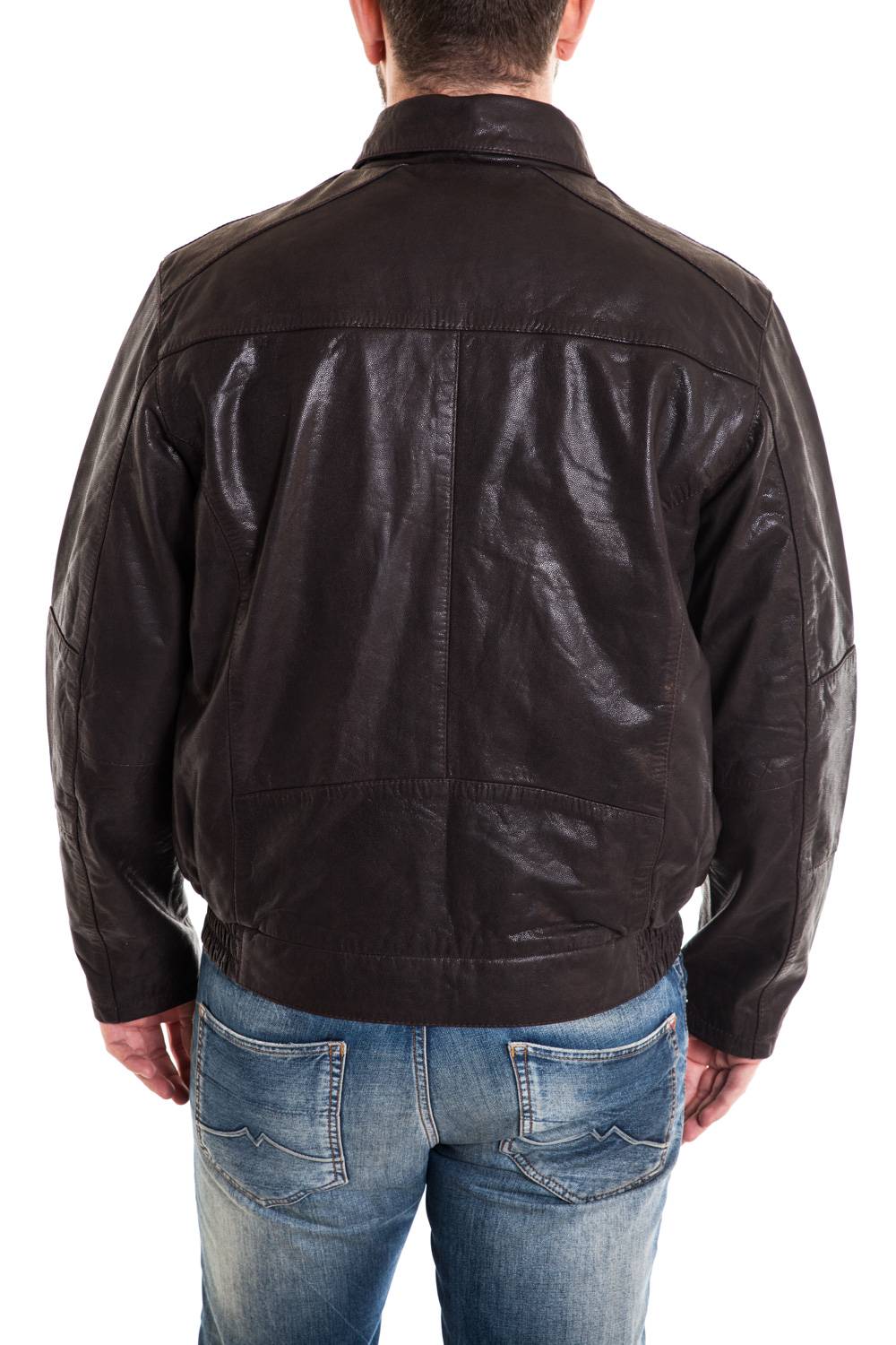 Aged buffalo leather in rich brown. Relaxed fit, timeless durability. - Image n°3