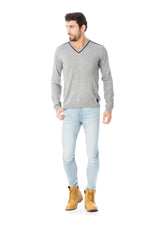 Men's heather gray V-neck viscose sweater - Image n°2