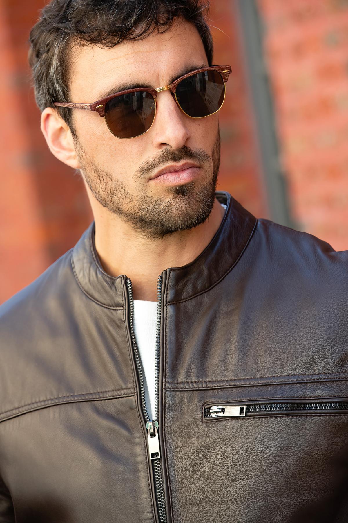 Brown sheepskin jacket with motorbike collar for mid-season style. - Image n°2