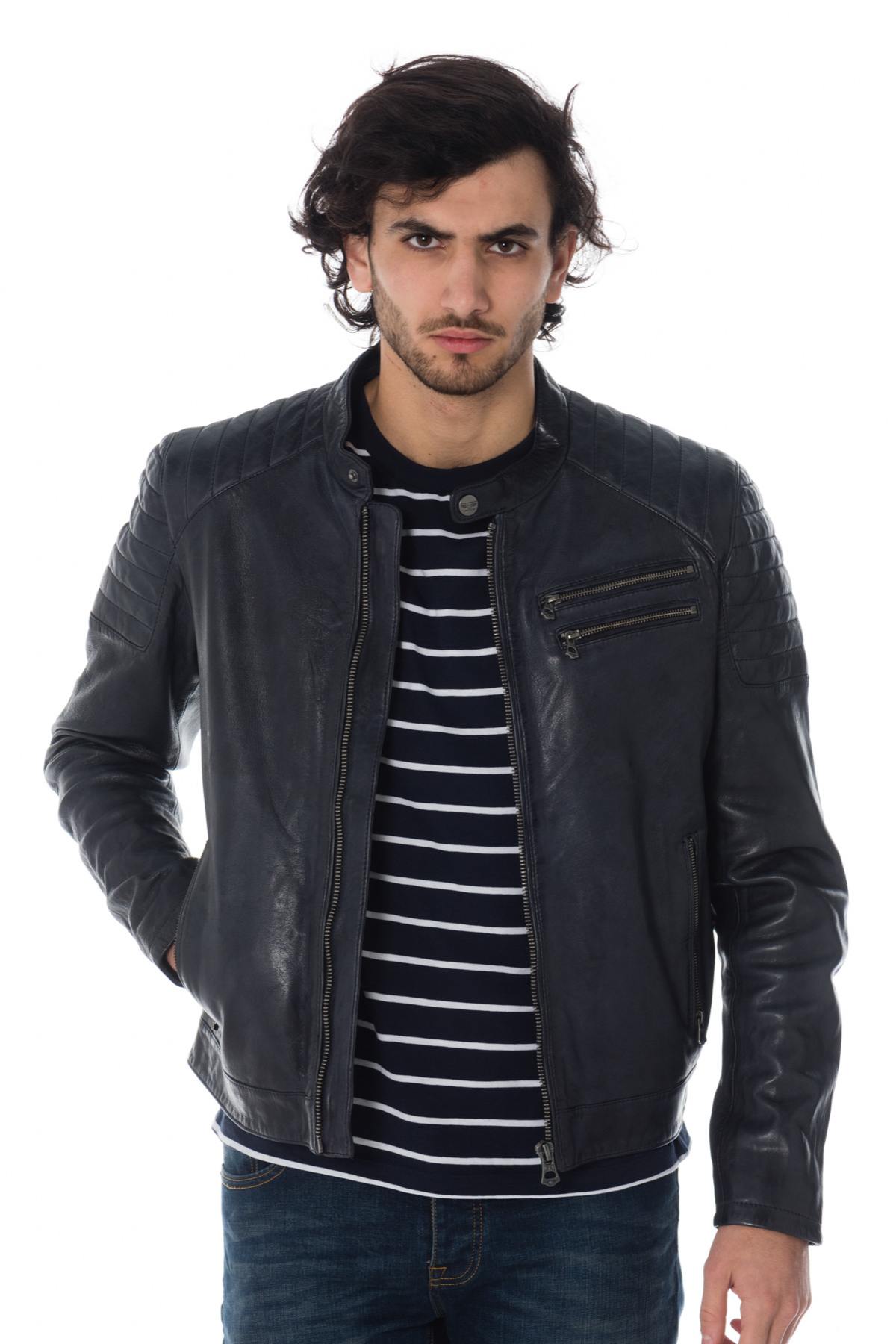 Midnight blue lambskin jacket with slim fit and quilted accents. - Image n°3