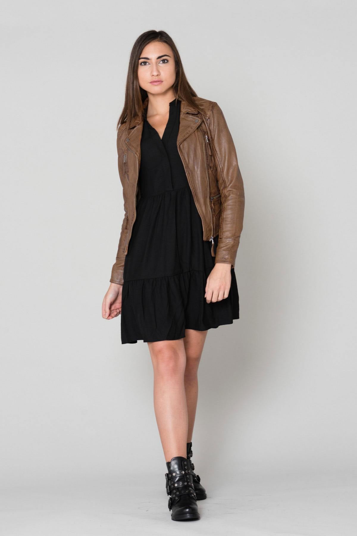 Aged cognac sheep leather, slim biker jacket: Oakwood's CAMERA 507. - Image n°3