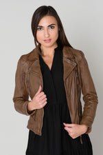 Aged cognac sheep leather, slim biker jacket: Oakwood's CAMERA 507. - Image n°6