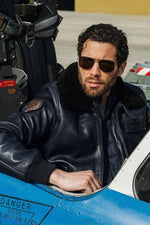 Limited-edition navy lambskin aviator jacket with patinated finish. - Image n°7