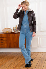 Reddish-brown sheepskin jacket with vintage marbling and fur collar. - Image n°2