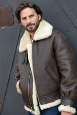 Heavyweight shearling bomber by Schott, USA-made for warmth and style. - Image n°2