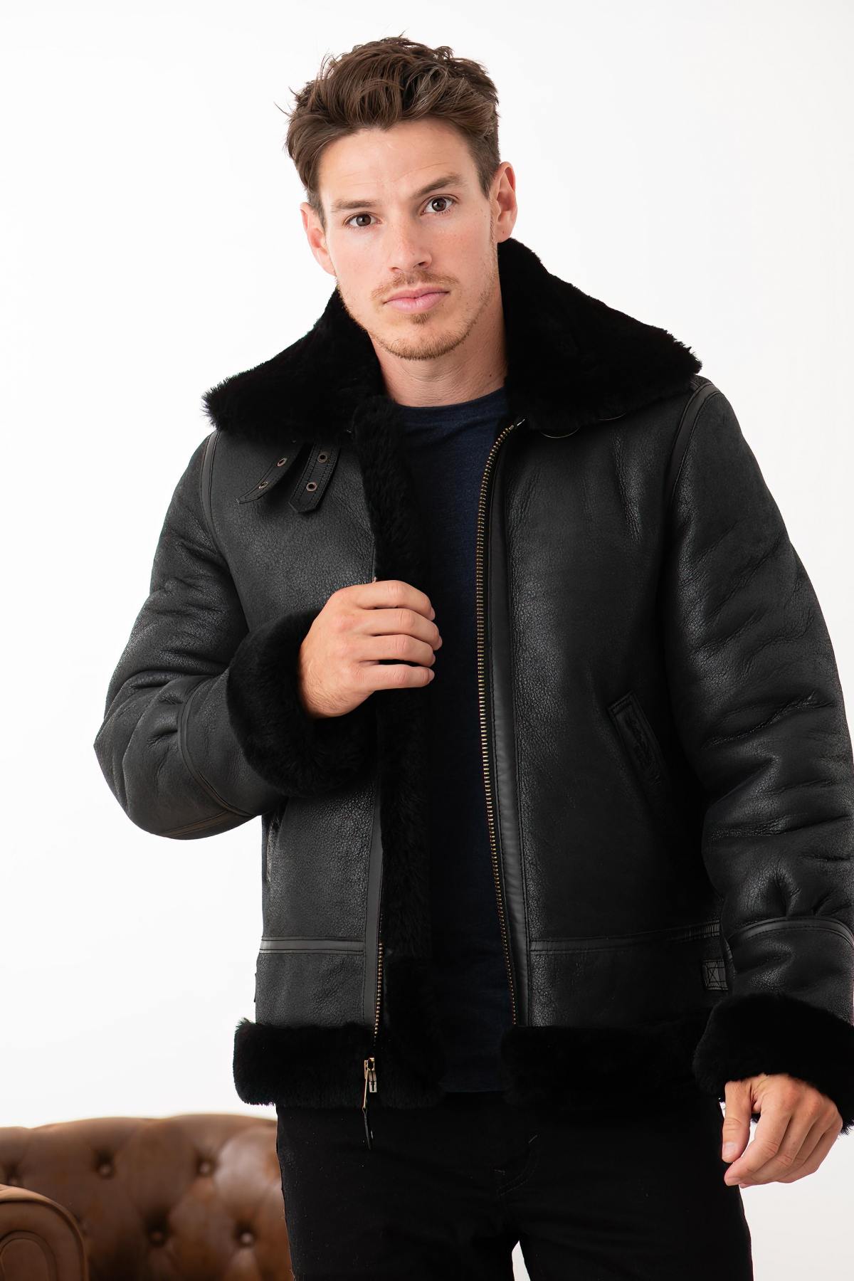 Schott's LC1259: a double-face sheepskin bomber, warm and timeless. - Image n°3