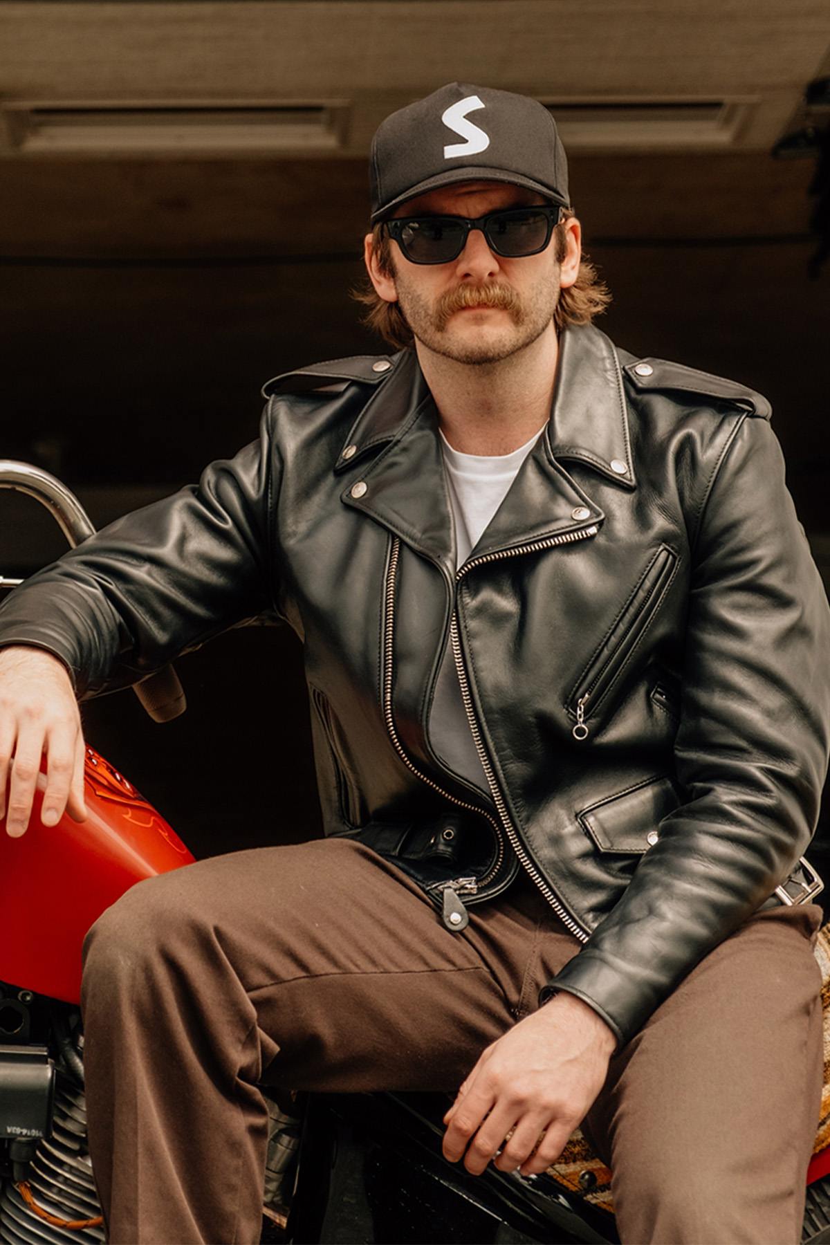 Schott men's perfecto in black cowhide leather - Image n°2