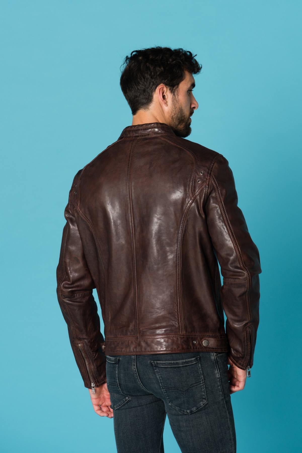 Daytona's wine-brown lambskin biker jacket: adjustable fit, sleek cut. - Image n°5