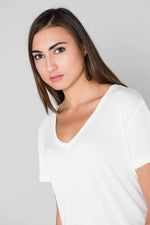 Women's V-neck t-shirt - Image n°4