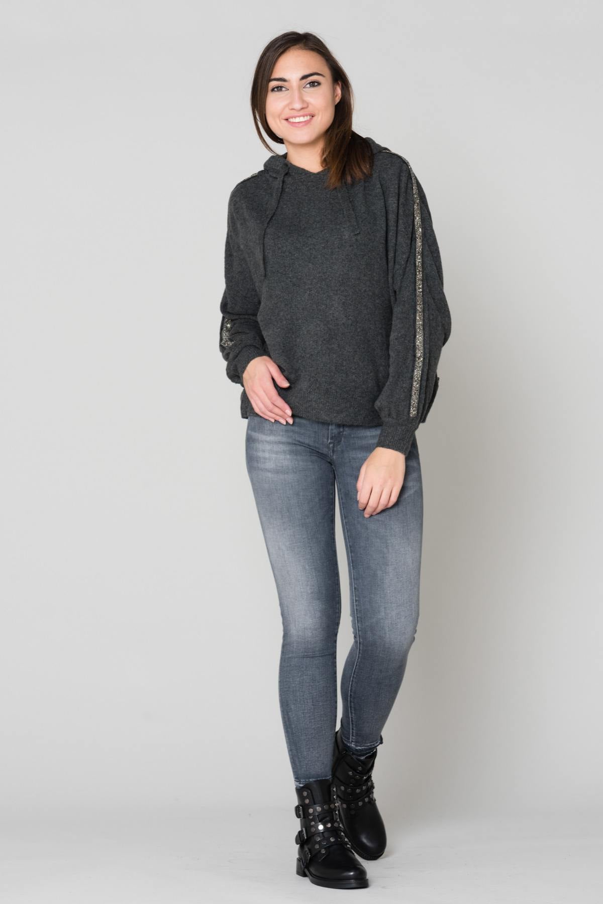  Charcoal gray acrylic sweater - Image n°2