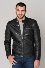  Men's leather jacket - Image n°1