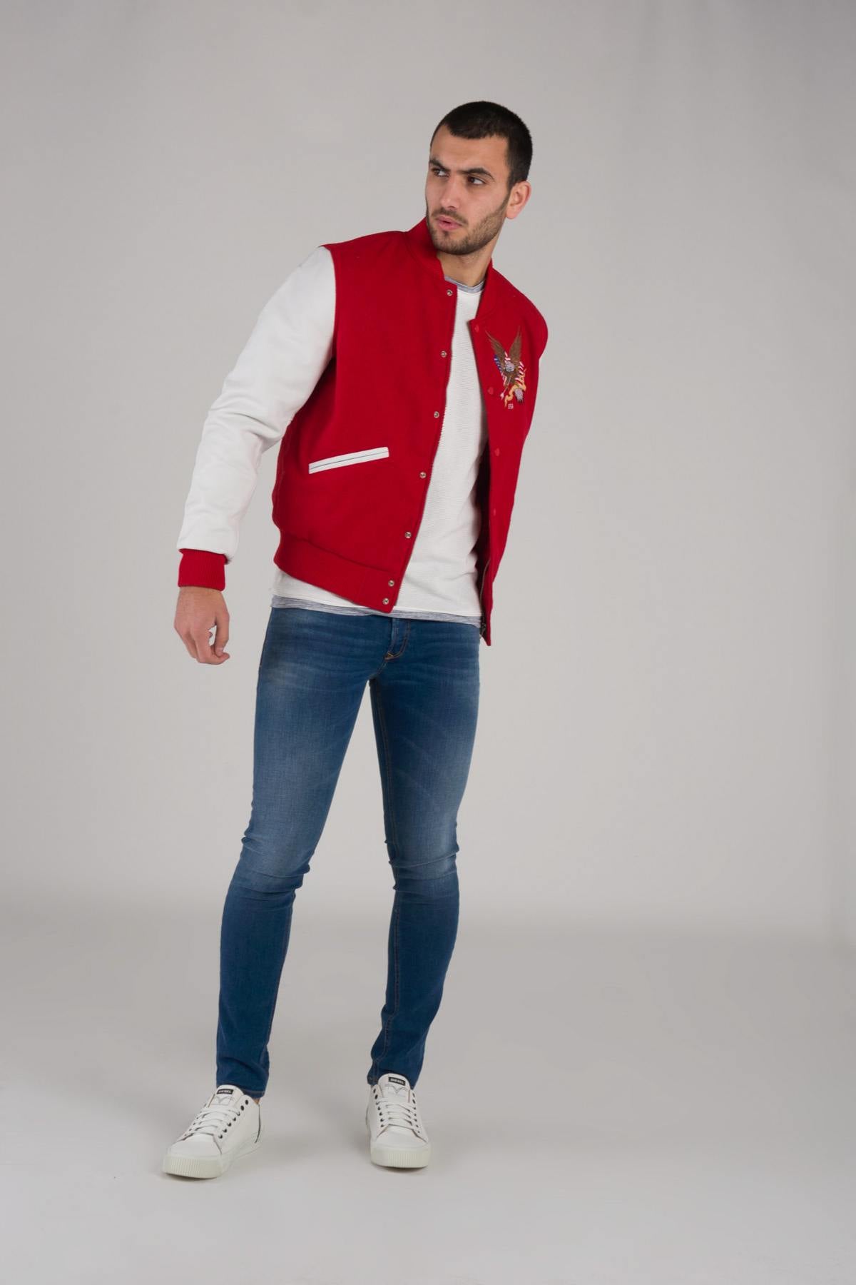 Red and white varsity jacket with quilted lining and contrast details. - Image n°5