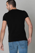 Black t-shirt with red logo - Image n°3