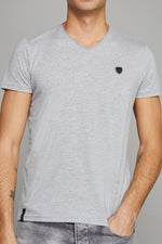 Short-sleeved V-neck t-shirt - Image n°1