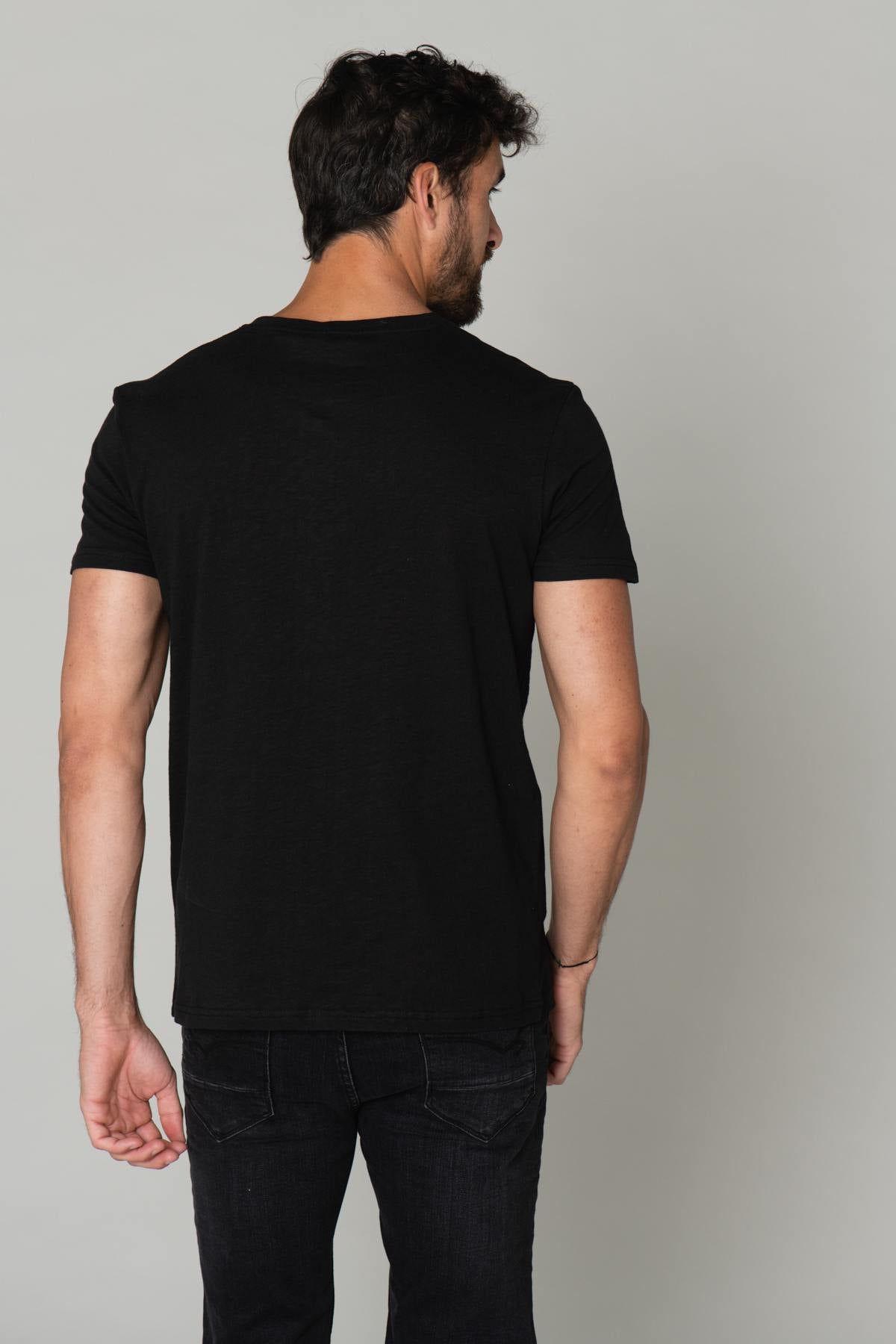 Men's black round neck t-shirt - Image n°4