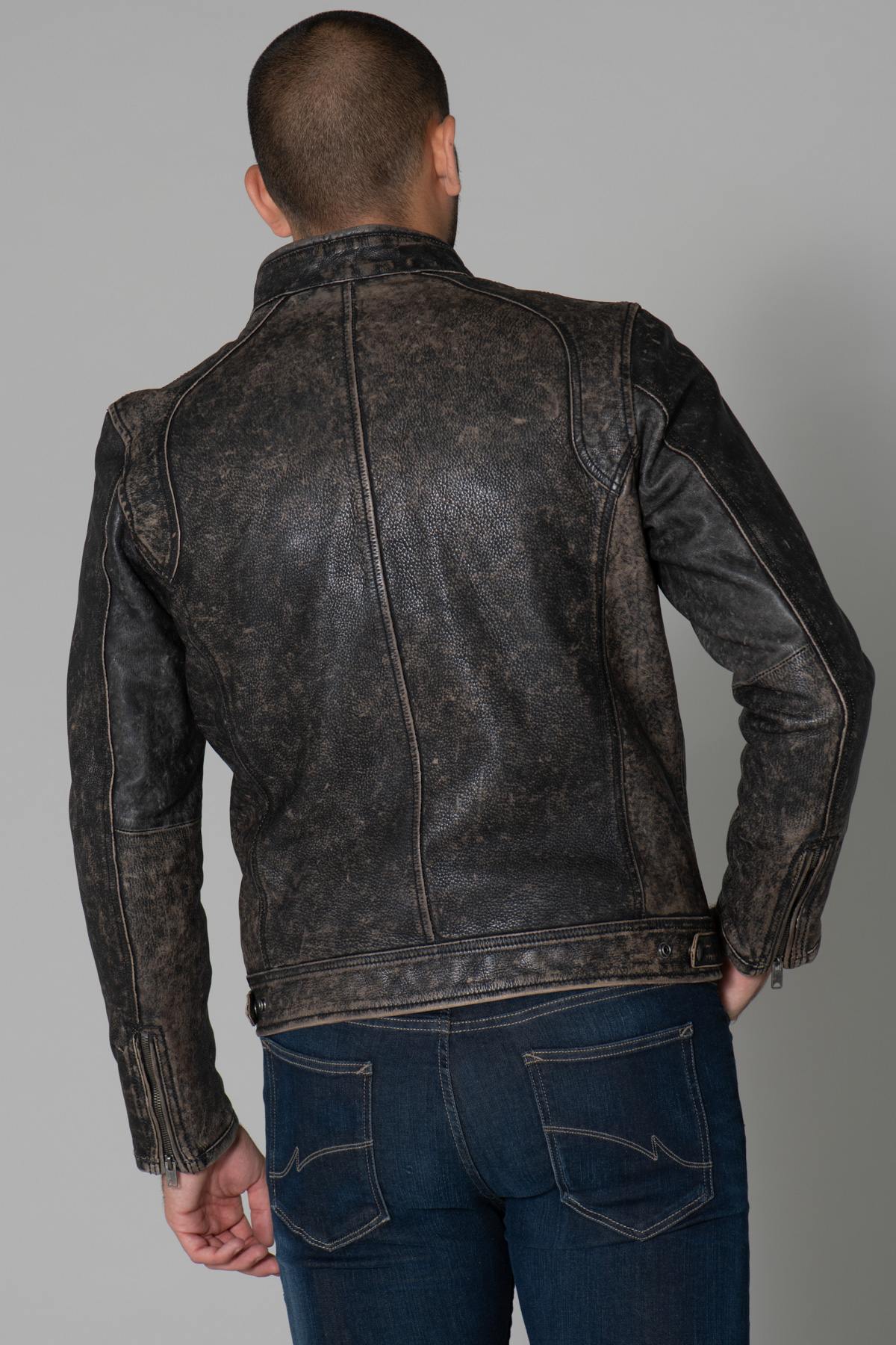 Patinaed cowhide biker jacket, stone-washed for a lived-in edge. - Image n°6