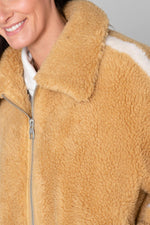 Oversized faux fur jacket - Image n°7