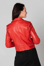 Washed red lambskin biker jacket with metallic zips and slim fit. - Image n°6