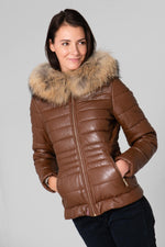 Oakwood's tan shearling jacket, quilted for warmth and a slim fit. - Image n°3