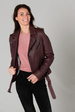 Violet sheep leather biker jacket. Slimfit, off-centre zip. - Image n°4