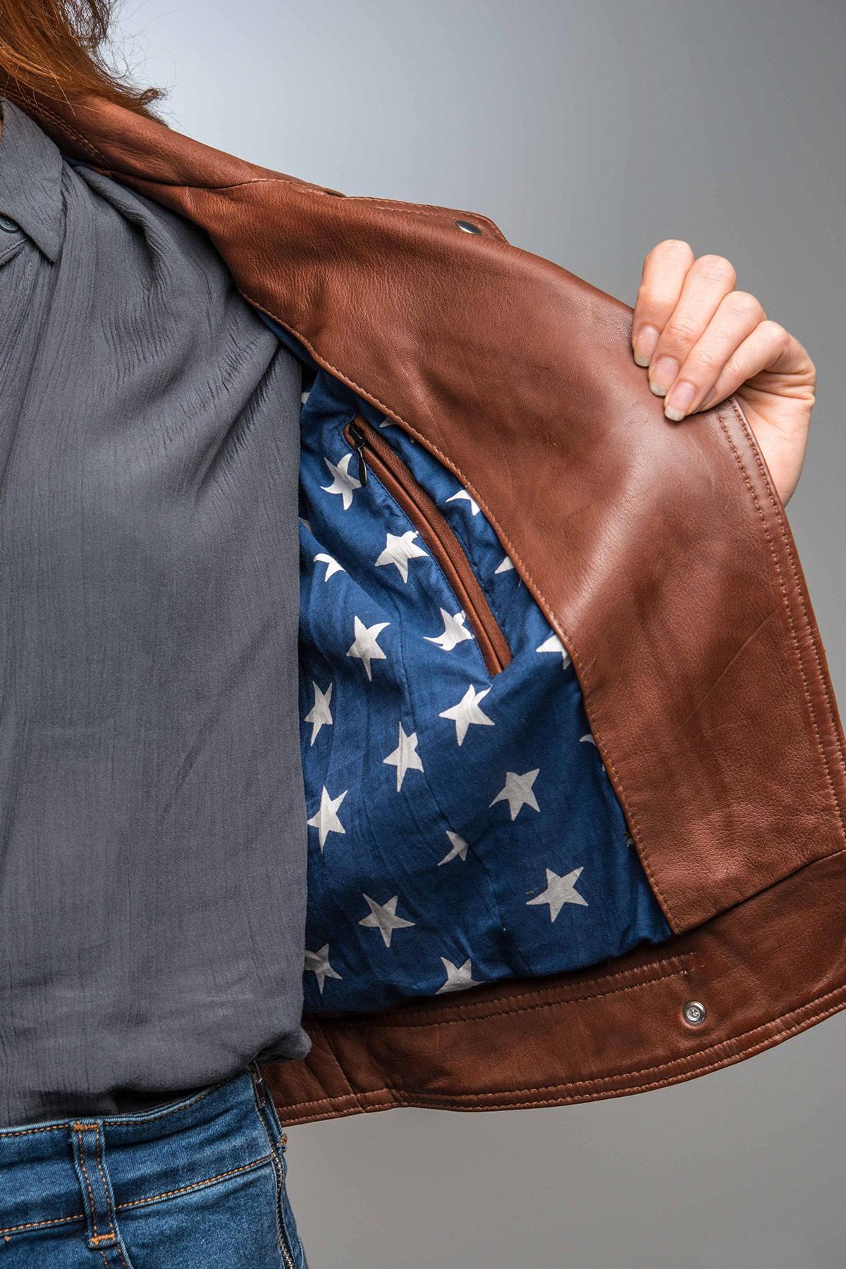 Fitted cognac lambskin with zipped details-sleek, bold, effortless. - Image n°8